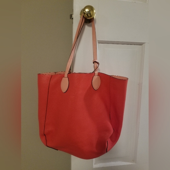 Michael kors reversible tote/shoulder bag - Picture 6 of 12